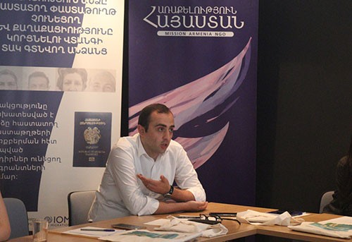 Workshop within the framework of the program "Assistance in the identification of persons without identity documents and persons at risk of losing their citizenship"